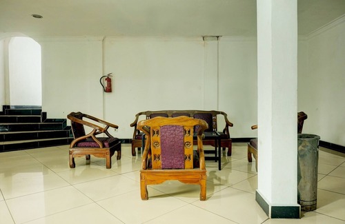 Banjarbaru Hotel | SPOT ON 92648 Wisma Padi Syariah PanyipatanNearWisata Gunung Birah