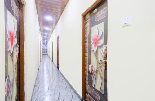 Parsivni Hotel | Spot On Surya