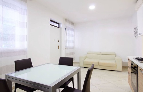 Spotorno Apartment | Spotorno Beach apartment