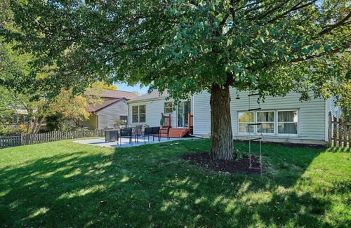 Plato Center House | Sprawling Private Pond View Home
