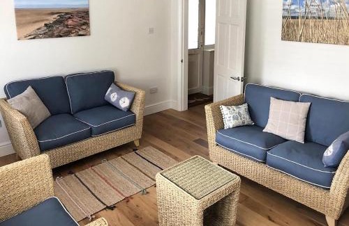 Parkgate House | Spring Cottage