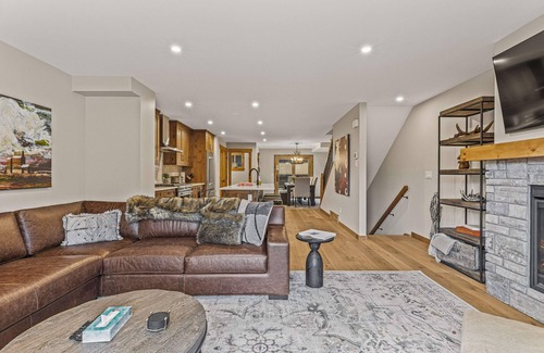 Canmore Villa | Spring Creek Vacations 4 BR Villa 32