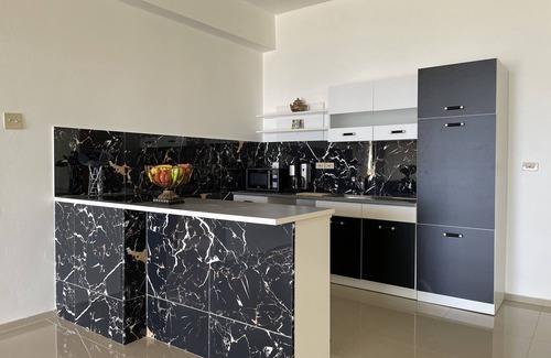 Reading Apartment | Spring Garden Mobay Resort