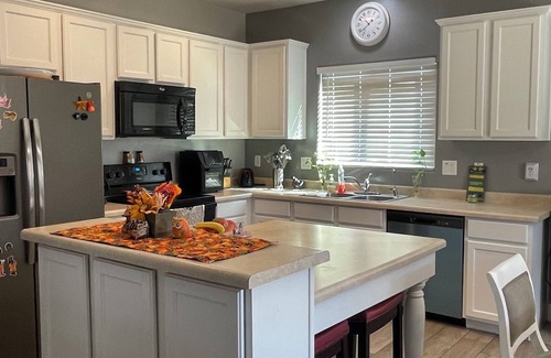 Dobbins Place House | Spring Training ~ Laveen Village ~ Low cleaning fee