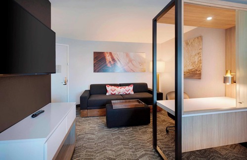 Hampton Hotel | SpringHill Suites by Marriott Hampton Portsmouth