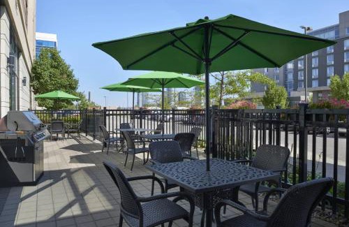 Vaughan Hotel | SpringHill Suites by Marriott Toronto Vaughan