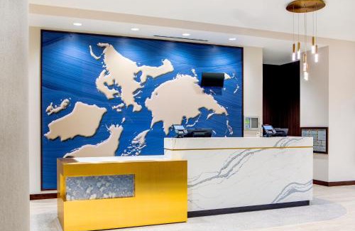 Revere Hotel | SpringHill Suites by Marriott Boston Logan Airport Revere Beach