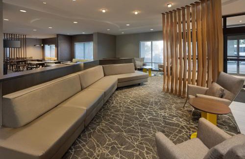 Newark Hotel | SpringHill Suites by Marriott Newark International Airport