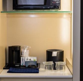 El Lago Hotel | SpringHill Suites Houston NASA/Seabrook