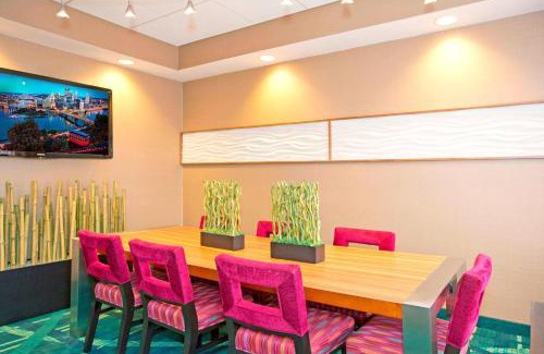 Monroeville Hotel | SpringHill Suites Pittsburgh Monroeville