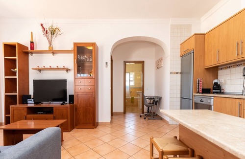 Albufeira Apartment | Squad Gray Apartment, Pool, Wifi, AC