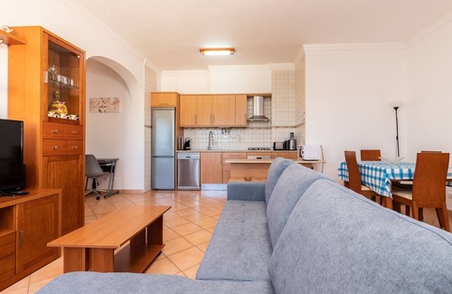 Albufeira Apartment | Squad Gray Apartment, Pool, Wifi, AC