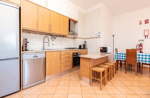 Albufeira Apartment | Squad Gray Apartment, Pool, Wifi, AC