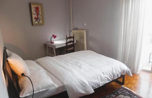 Komotini Apartment | Square