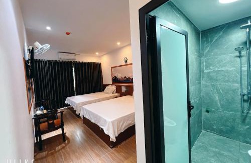 Bac Ha Bed & Breakfast | square Homestay & coffee