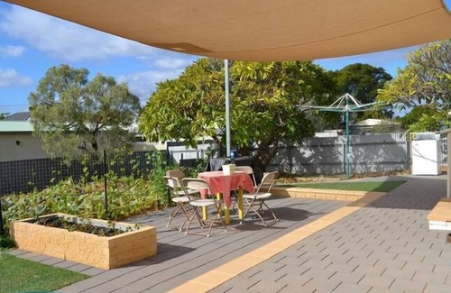 Davenport House | Squatters Cottage - "wheel chair friendly"