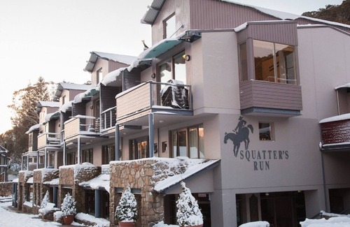 Thredbo Ski Chalet | Squatters Run 12a - Central Village