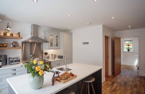 Stranraer Cottage | SQUIRREL COTTAGE, family friendly, luxury holiday cottage in Kirkcolm