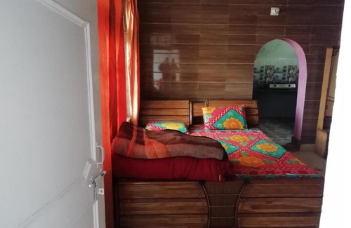 Banikhet House | SR VILLAGE HOME STAY DALHOUSIE(BANIKHET)