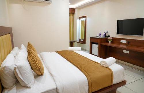 Devanahalli Hotel | Sri Krishna Inn - Kempegowda Airport Bangalore