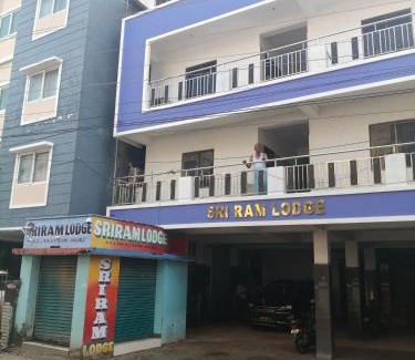Velankanni Hotel | Sri Ram Lodge Velankanni