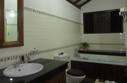 Kalagedihena Bed & Breakfast | Sri Voc Home Stay