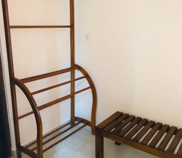 Andiambalama House | Sri White Villa Airport Boutique Hotel