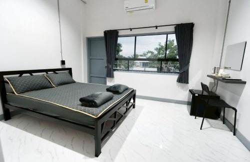 Lop Buri Hotel | Sriintra Hotel