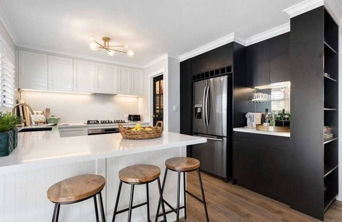 Trentham Cottage | St Andrew's Cottage Trentham