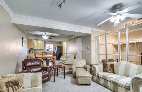 Airport Township House | St Ann Townhome < 1 Mi to International Airport!