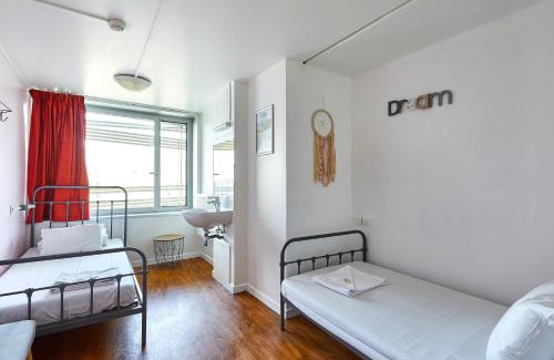 La Villette Hostel | St Christopher's Inn Paris - Canal