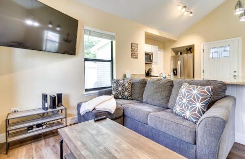St. Cloud House | St Cloud Vacation Rental - Walk to Lakefront Park!
