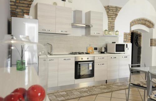 Lovere Old Town Apartment | St. George Apartment