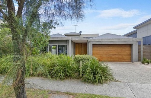 Torquay House | St Georges Sands Oasis 10