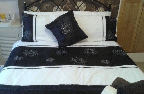 Bridlington House | St Hilda Guest House