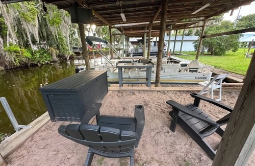 Crescent City House | St. Johns River Retreat