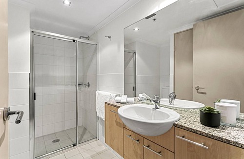 Wollstonecraft Apartment | St Leonards- LN409 Atchison Street - Spacious 1BR + Study with Balcony Parking Near St Leonards Station
