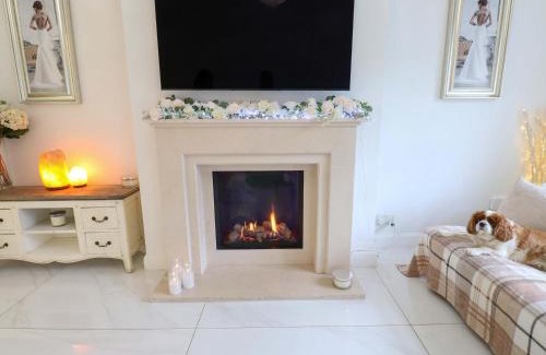 Saddleworth House | St Mary's House