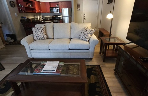 Saint Mary's Condo | St. Mary's Landing 950 sq ft 2 bedroom condo. At 10,000 feet!