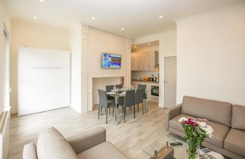 City Centre Dublin Apartment | St Stephen's Green District-1