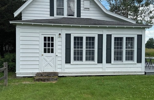 Westport Cottage | Stable Properties -Three bedroom "Court" Cottage With Marvelous Views