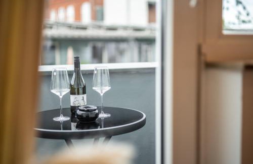 Steintor Apartment | Stadionperle - Direkt im Viertel - Gruppenliebling