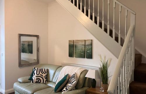 Sunderland House | Stadium Cottage - Close to Centre, Stadium, Nissan and CrownWorks Studios