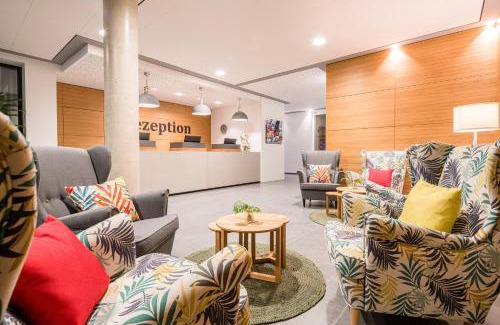 Lohne Hotel | Stadthotel Lohne, Self Check In, mit Bäckerei und Cafe