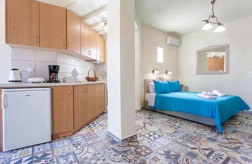 Stafylos House | Stafylos Suites Boutique Hotel