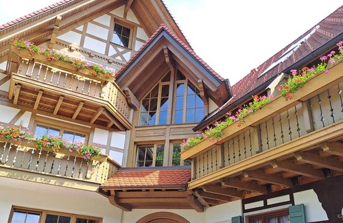 Seebach Apartment | Standard double room with shower and toilet