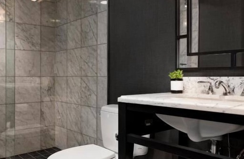 Logan Circle House | Standard King at Viceroy Washington DC, Bring Along Your Pets!