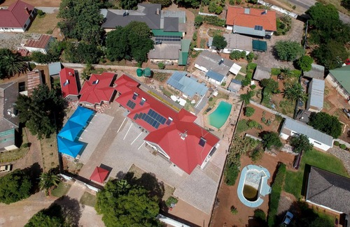 Bulawayo Apartment | Standard Room in Morningside Guesthouse - 2090