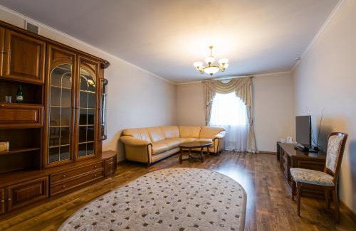 Kosuv Stary Hotel | Stanislaviv