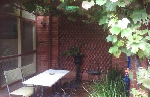 North Adelaide Cottage | Stanley Cottage 2 bedroom